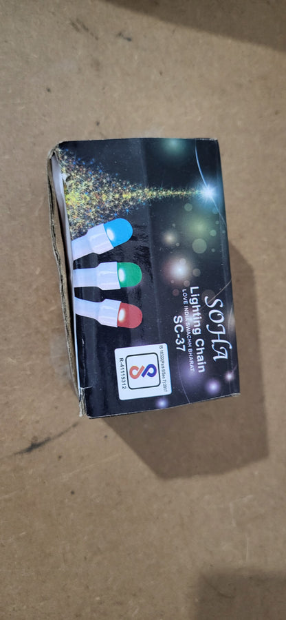 Box of SOHA Lighting Chain on a cardboard background