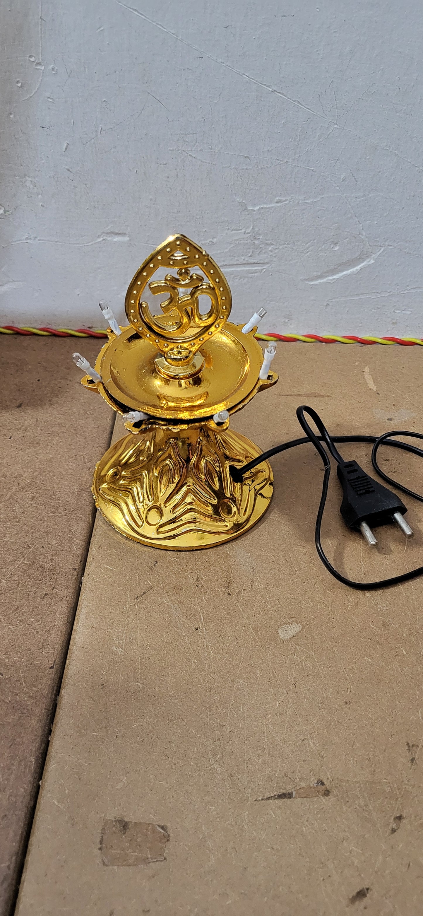 LED DIYA STAND FOR FESTIVAL GANPATI DIWALI WARM WHITE