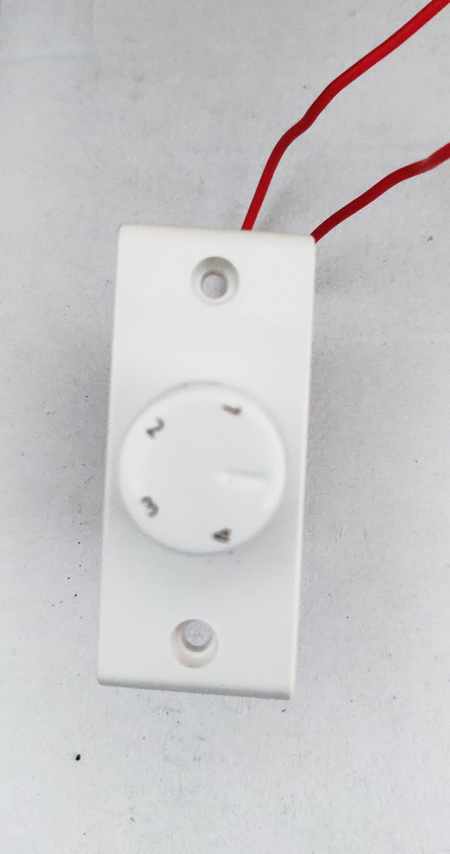 BUTTON FAN REGULATOR WITH NUMBERED 4 STEPS